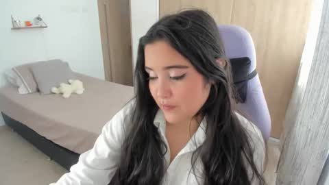 Snapshot of juli_santos_22 chatting on 01/13/25, 08:15 juli_santos_22 online show from 01/13/25, 08:15