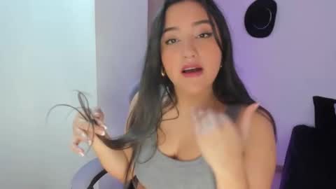 Snapshot of juli_santos_22 chatting on 02/11/25, 03:08 juli_santos_22 online show from 02/11/25, 03:08