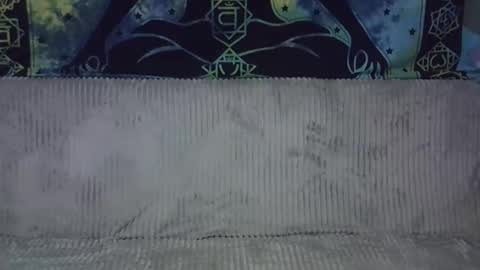 Julia online show from 04/23/26, 08:46