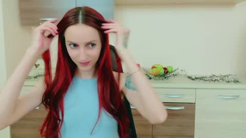 JuliaJae online show from 03/27/26, 07:47