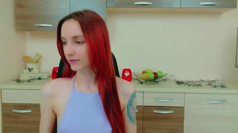 JuliaJae online show from 04/27/26, 06:44