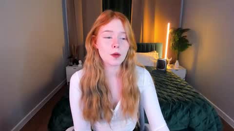 Snapshot of julia_anis chatting on 02/15/26, 01:02 Julia online show from 02/15/26, 01:02