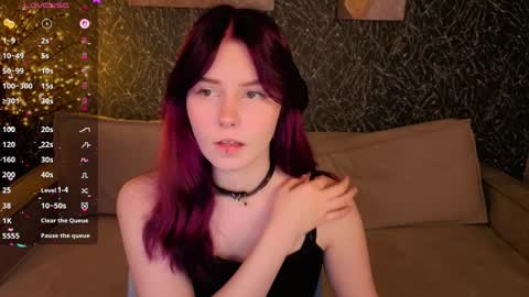 Julia online show from 04/08/26, 01:16