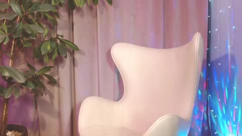 Snapshot of julia_renard chatting on 02/01/25, 12:16 Julia online show from 02/01/25, 12:16