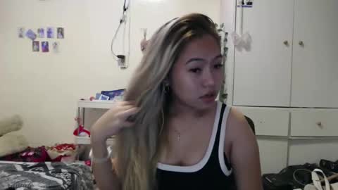 Snapshot of julia_starr06 chatting on 01/12/25, 05:22 Julia online show from 01/12/25, 05:22