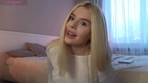 Molly online show from 12/23/24, 06:22