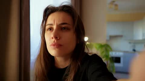 Molly online show from 04/03/26, 02:48