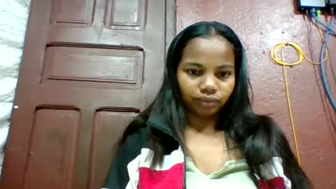 Snapshot of juliah02 chatting on 06/24/26, 05:28 juliah02 online show from 06/24/26, 05:28