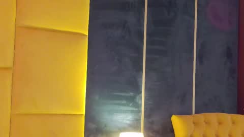 Snapshot of juliaharveyy chatting on 02/27/25, 09:25 Julia online show from 02/27/25, 09:25