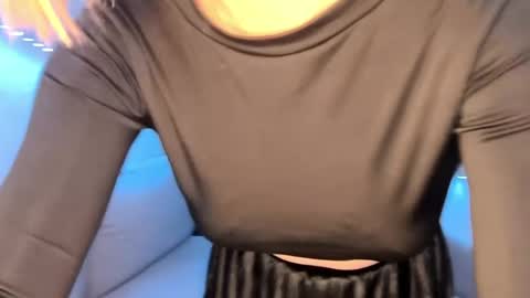 Kate online show from 04/16/26, 09:39