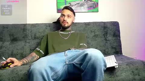Snapshot of julian_tattoo chatting on 07/07/26, 08:24 Julian independent model online show from 07/07/26, 08:24