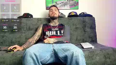 Snapshot of julian_tattoo chatting on 07/11/26, 07:27 Julian independent model online show from 07/11/26, 07:27