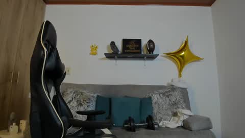 Snapshot of julian_wallace chatting on 09/10/25, 03:06 julian_wallace online show from 09/10/25, 03:06