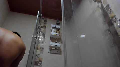 Snapshot of julian_wallace chatting on 11/01/25, 02:57 julian_wallace online show from 11/01/25, 02:57