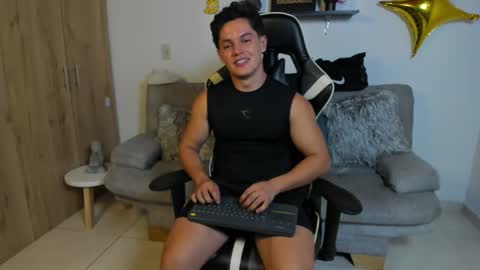 julian_wallace online show from 01/07/26, 09:50