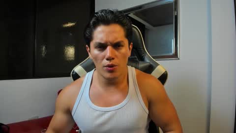 julian_wallace online show from 02/03/26, 10:59