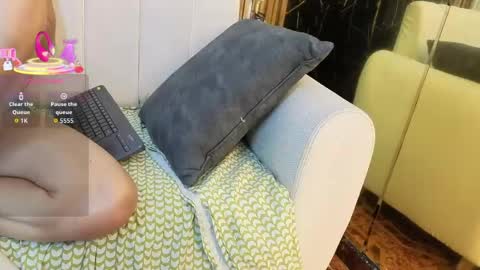 juliana23_pm online show from 04/18/26, 07:07