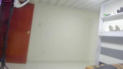 Juliana  01 online show from 12/19/25, 03:02