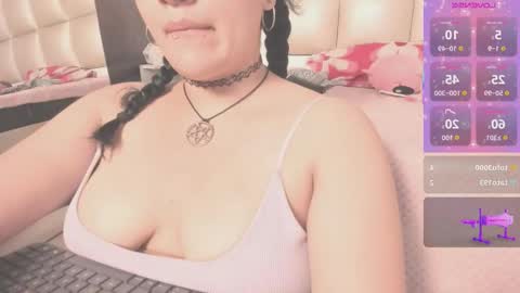 juliana_js_ online show from 10/02/25, 05:42