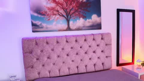  JULIANA CASTRO online show from 09/09/25, 12:59