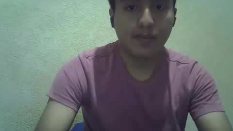 Snapshot of julianalvarez95 chatting on 02/04/25, 01:23 Julian online show from 02/04/25, 01:23