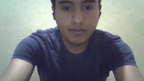 Snapshot of julianalvarez95 chatting on 02/11/25, 07:16 Julian online show from 02/11/25, 07:16