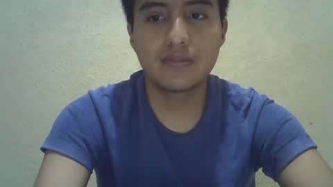 Snapshot of julianalvarez95 chatting on 02/16/25, 09:16 Julian online show from 02/16/25, 09:16