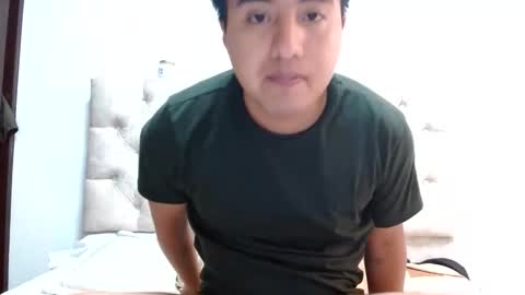 Julian online show from 03/01/26, 02:30