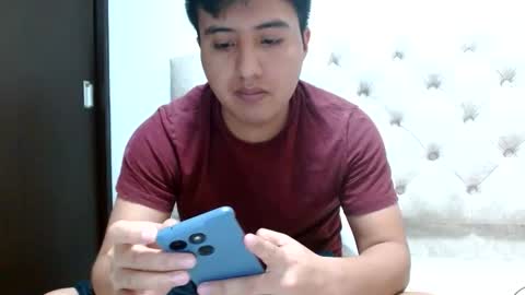Snapshot of julianalvarez95 chatting on 05/31/26, 09:38 Julian online show from 05/31/26, 09:38
