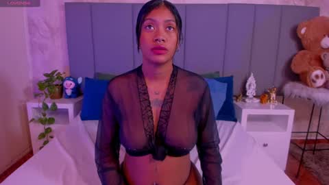 juli online show from 02/14/25, 03:43