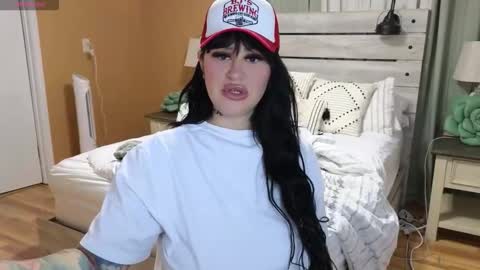 Texas Mamasita online show from 10/10/25, 12:26