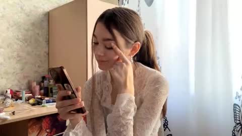 Snapshot of julianeaukamp chatting on 03/02/26, 01:08 Viola online show from 03/02/26, 01:08