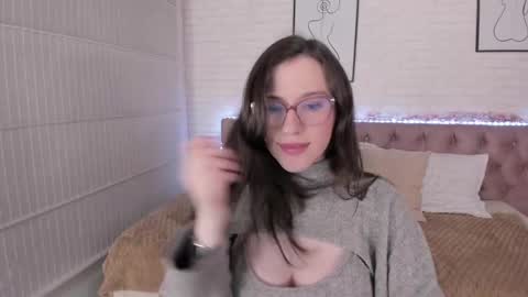 Snapshot of julianne__ chatting on 02/20/25, 04:28 Julianne online show from 02/20/25, 04:28
