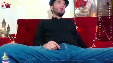 Call me  Juliano independent model online show from 12/28/24, 07:00