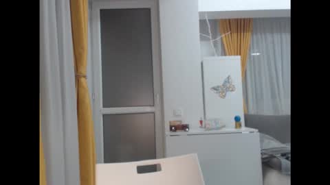 Snapshot of julianroyce chatting on 11/12/25, 07:03 JulianRoyce online show from 11/12/25, 07:03