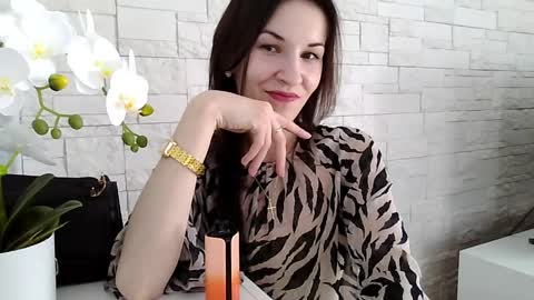 Julia online show from 04/11/26, 01:26