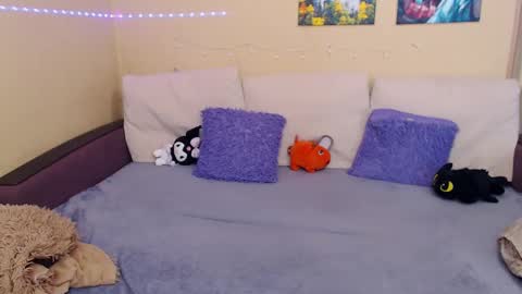 Jul online show from 02/16/25, 10:32