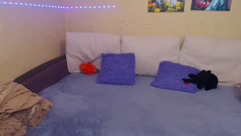 Jul online show from 03/10/25, 03:30