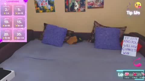 Snapshot of juliasane_ chatting on 06/07/26, 02:54 Jul online show from 06/07/26, 02:54