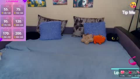 Snapshot of juliasane_ chatting on 07/10/26, 09:34 Jul online show from 07/10/26, 09:34