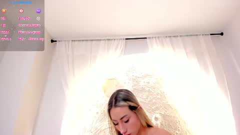 Snapshot of juliasprouse chatting on 06/11/26, 12:47 Julia Sprouse online show from 06/11/26, 12:47