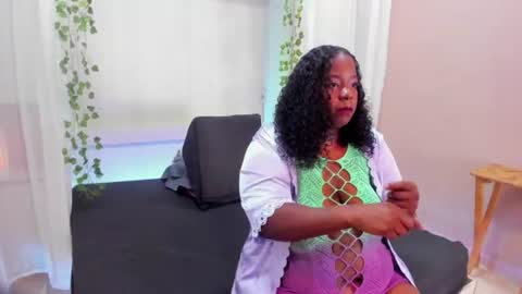 Snapshot of juliblake chatting on 06/24/26, 04:00 JULI online show from 06/24/26, 04:00