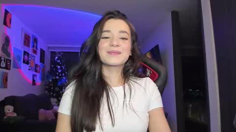 Jeimy Help me to reach 100 thumbs up online show from 01/13/26, 12:05