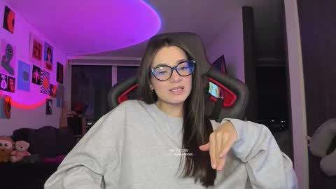 Jeimy Help me to reach 100 thumbs up online show from 03/14/26, 01:12