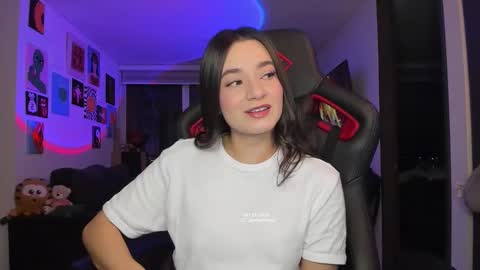 Jeimy Help me to reach 100 thumbs up online show from 03/22/26, 01:42