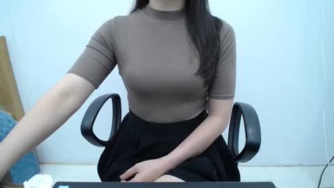 julie9x online show from 03/05/26, 08:38