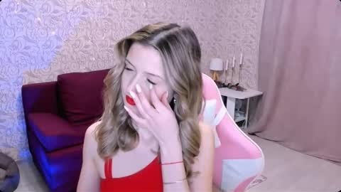 Snapshot of julie_flores chatting on 12/29/24, 03:57 Julie online show from 12/29/24, 03:57