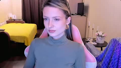 Snapshot of julie_flores chatting on 02/27/26, 03:45 Julie online show from 02/27/26, 03:45