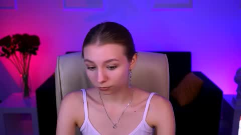 Snapshot of juliedaniel chatting on 09/09/25, 08:14 juliedaniel online show from 09/09/25, 08:14