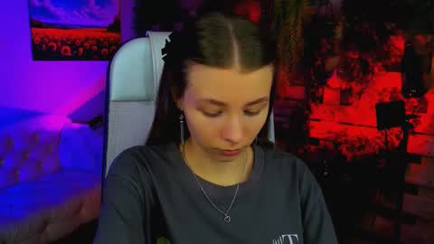 Snapshot of juliedaniel chatting on 09/18/25, 04:14 juliedaniel online show from 09/18/25, 04:14